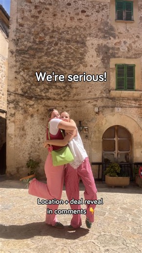 Bag flights & a 4⭐️ hotel near the beach from £95 😮 Did you manage to work out where it is 🤔 Check the comments for the location reveal and a link to the deal 👀 | Holidaypirates.com