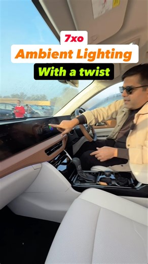 Mahindra XUV 7XO Ambient Lighting Feature Explained. #shorts #mahindra #timesdrive