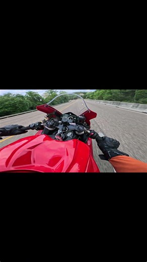 Been working on Body position #motorcycle #motovlog #short #shorts #ducati #bikelife #stunt #motogp