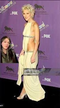 Céline Dion ❤️‍🔥 the ’90s were different, huh? #fashionreview #fashion #90s