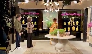 35K views · 1.1K reactions | I may have some competition for "making an entrance" when Molly Shannon joins us on an all new "Will & Grace" tonight at 9/8c on NBC. 朗 #WillandGrace #MollyShannon | Sean Hayes | Facebook