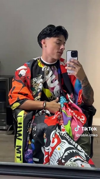 @chino🪐 @Guapo #fyp #viral #viralvideo #guapo #follow?meplies😻 | chino flexing his muscles