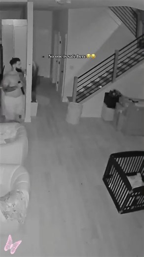 funny , prank , scare , lmao : #prank #scared #funny #lmao #fyp