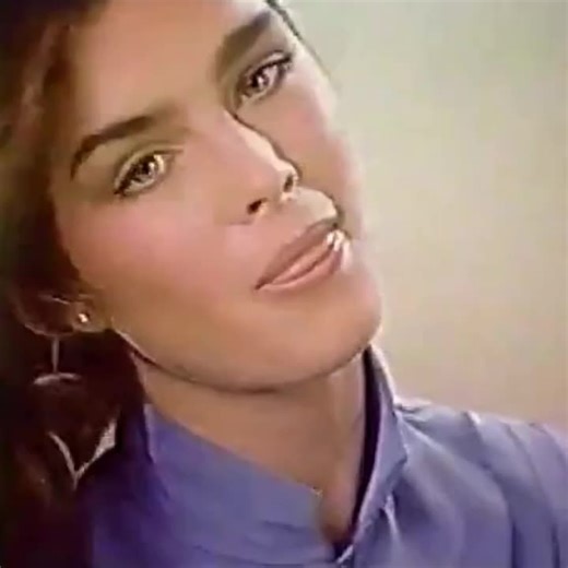 oh to have born in the 80s#brookeshields #brookeshieldsyounger #brookeshieldsedit #80s #viral #fyy #thetorturedpoetsdepartment