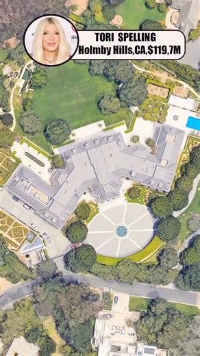 The mansion surprisingly boasts 123 room #mansion #celebrityhouse #house #celebrity #spelling | Real Estate of Stars