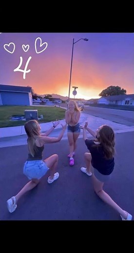 Idée photo de profil avec ses 2 meilleurs amies ♥️♥️