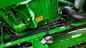 Mechanism inside a new combine harvester