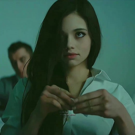 сколько вам лет? #видеостекстом #топовыйтрэк #интересный #хочувтренд