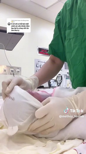 Chuẩn Bị Khăn Xô Truyền Thống Cho Bé Sơ Sinh