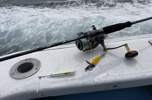 【超軽量】エメラルダスEX イカメタルをインプレ！あまりの軽さに感動しました | 【TSURI HACK】日本最大級の釣りマガジン - 釣りハック