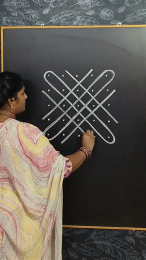 daily use simple rangoli#shortsfeed#trending#foryou#easyrangoli#simplekolam#smallmuggu#dailyusemuggu