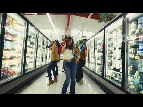 ESSENCE & GOLD COUNTRY "Good Mom" - Official Music Video