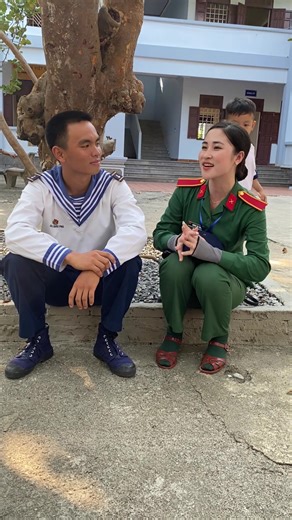 Lỡ Hẹn Với Dòng Lam Tại Đảo Trường Sa