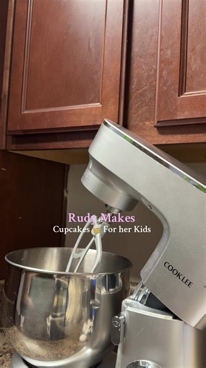 Can YALL go follow my cooking page and support me thanks it’s @RUDYBECOOKING #cooking #cookwithme #cookingshow #cookingtutorial #cookingformyhusband