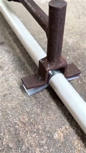 ​Handy Tool for PVC Pipe Fixing