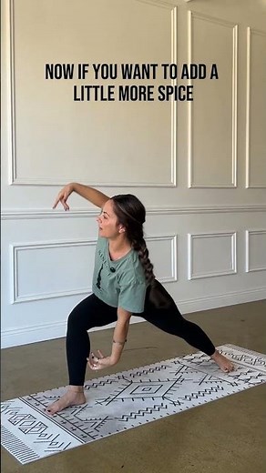 Try this delicious side angle stretch with a thread-the-needle twist. #creativeyoga