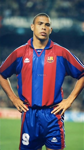 RONALDO NAZARIO 🇧🇷 – GOAL VS VALENCIA 🇪🇸 (1996)