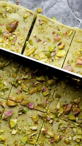 203K views · 2.6K reactions | Pistachio lovers rejoice! This fudge is easy to make and includes both pistachio cream and chopped pistachios for maximum pistachio flavor. https://thestayathomechef.com/pistachio-fudge/ | The Stay At Home Chef | Facebook