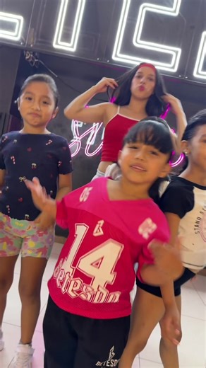 Su #tiktok antes de iniciar las clases ❤️🫶🏻 #viral #chevere #fyp #peru