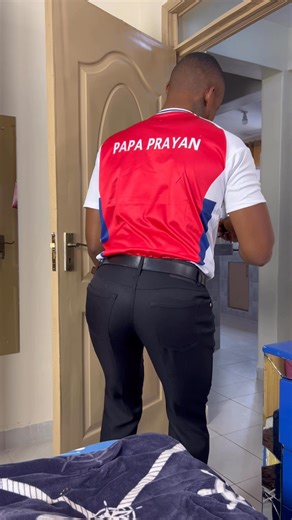 Darling hold my hand…🤣🤣🤣. For more videos, follow our page Angie & Sanja | Angie Chege