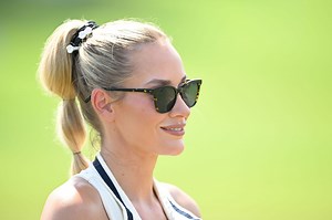 Paige Spiranac sends a 4-word message of support as Hooters prepares for bankruptcy