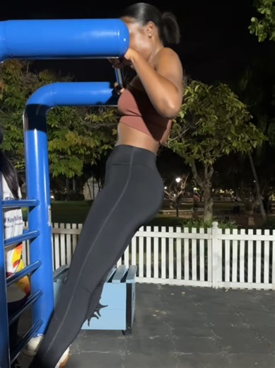 Fitten me baddi‼️ exercise, squat, up and down! 😭 #fyp #candy #fypage