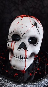 Would you dare take a bite? 👀☠️ Made this creepy red velvet skull cake for my little horror-loving nephews, and it’s dripping with Halloween vibes! From cocoa shadows to thickened cherry “blood,” every detail adds to the spookiness. 💀🩸 Inspired by the amazing @tigga_mac and my new skull cake pan - which makes the cake look great on its own- I just had to bring this eerie creation to life! Can’t wait to show it to the boys! 🎃👻 👻 Do you prefer creepy Halloween or cutie Halloween? Tell me bel