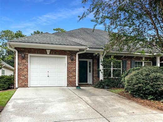 127 Manning Ct, Summerville, SC 29485 | Estately 🧡 | MLS# 26003283