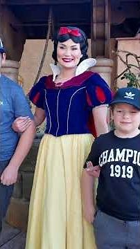 Meeting Snow White Meet & Greet EPCOT at Disney World