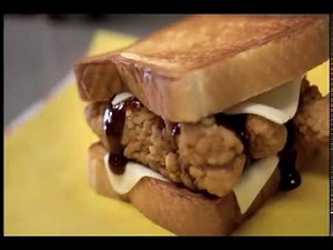 Whataburger Honey BBQ Chicken Strip Sandwich Commercial 2016