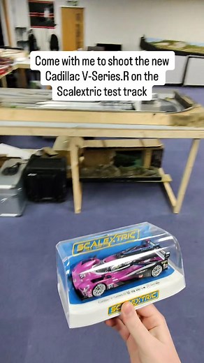 Scalextric on Reels