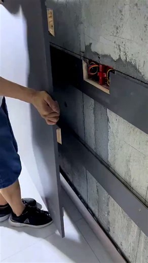 Real Engineerings | Engineering & Technology & Gadgets & DIY on Instagram: "Custom Panel Install: Building a Sleek, Modern Feature Wall! 🔨📐 ​Witness the meticulous process of modern interior finishing! This video captures the installation of a pre-fabricated, sleek wall panel system—a high-end technique used to hide cables, utilities, and create clean, minimalist feature walls, likely incorporating hidden lighting. ​The Art of Hidden Mounting ​Achieving this flawlessly smooth, panelized look r