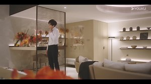 醋意爆发！车内强制吻宣誓主权💋💋 Forced Kiss! This is how I prove that you are mine💋! #EmbraceInTheDarkNight #我们在黑夜中相拥 #YOUKU #优酷 | 优酷Youku