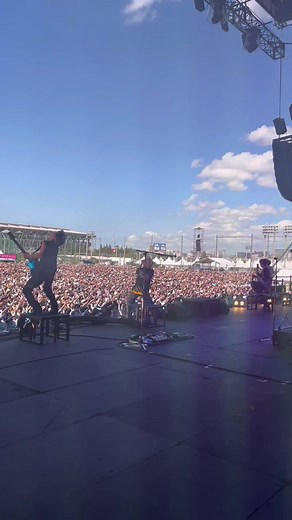 『Walking with you』at ROCK IN JAPAN FESTIVAL 2023 9/24(日)大阪城ホール 10/15(日)横浜アリーナ アリーナ公演チケット発売中‼︎ #Novelbright #walkingwithyou #RIJF2023 #フェス #邦ロック