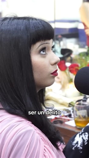 @matirosu on Instagram: "Estuve en la presentación de BAR SCORPIOS de @blair.bladdee en Vorterix ♥️ TREMENDO show de una artista; un disco, una película, una obra de teatro híper dramática, un musical de puro terror psicológico, una propuesta fatal. Y omg el fandom, siempre uso tapones pero por los instrumentos no POR LAS PIBAS. Ellas se confesaron. No me esperaba respuestas tan oscuras de gente tan joven. Gracias @delfitaglieri @uma_schenk @lusorichetti @agenciabmng @sonymusicargentina y the on