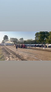 2.4K views · 32 reactions | IH 1466 Black Stripe Breaking in the track #international #black #stripe #blackstripe #tractor #red #farming #nasa #hobby #preparation #pregame | MAD Pulling Pics | Facebook