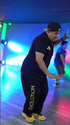 El sticker - coreografia michell caceres || kapo