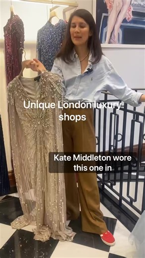 Pollen & Reid | Mount Street is a far more interesting street than Bond Street in London for architecture, shops, people watching and cafes. Jenny... | Instagram