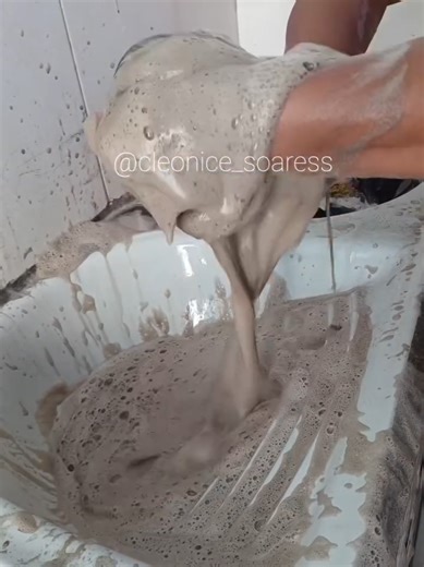 lavando roupas de trabalho fo esposo #asmr #limpeza #satisfying #trabalho #limpeza