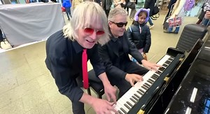 The young girl is mesmerized by The duo playing the Piano! | Terry Miles Boogie Woogie