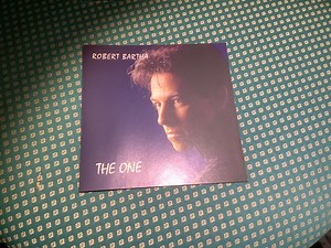 Robert Bartha - The One