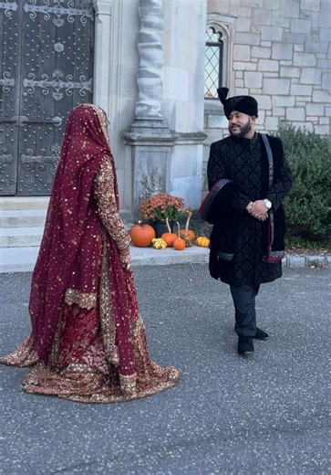 It was a mission to twirl in this loll #pakistanibride#pakistani_tik_tok#pakistani#desiwedding#bridalinspo