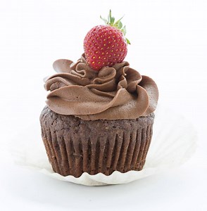 Classic Chocolate Cupcakes! These are the most tender and delicious low carb cupcakes you will ever eat. http://alldayidreamaboutfood.com/2010/10/chocolate-coconut-flour-cupcakes-with-espresso-buttercream-low-carb-and-gluten-free.html | All Day I Dream About Food