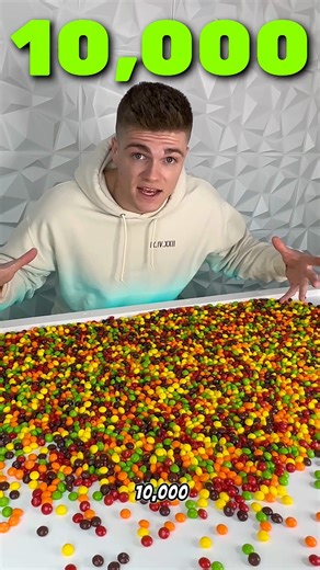 11K views · 207 reactions | Art With Skittles !?!? 勞勞 #art #skittles #cool #amazing #epoxyart #epoxy #portrait #artist #artwork | ItsGagekrew | Facebook