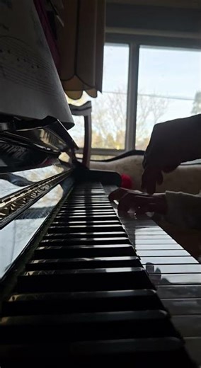 "Come and Play" from Alfred's Basic Piano Library Prep Course Level B