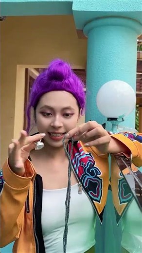 Place the coin upright #kpopdemonhunters #cosplay #huntrix