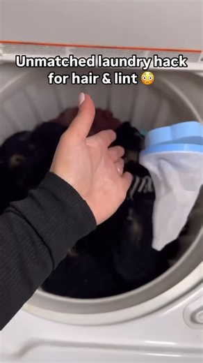 DInamicHomes on Instagram: "🧺 This magic little helper traps hair and lint in your washing machine. Clean clothes, no fuss!Shop now! 👇 [Link in bio] #LaundryEssentials #CleanHome #SmartLiving #LintTrap #GameChanger"