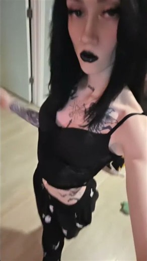 goth babe with abs 💋🖤🐾 #gothgirl #bikergirl #biker #vampiregirl