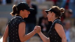 Simona Halep, printre puținele jucătoare care au învins-o pe Iga Swiatek pe zgură!