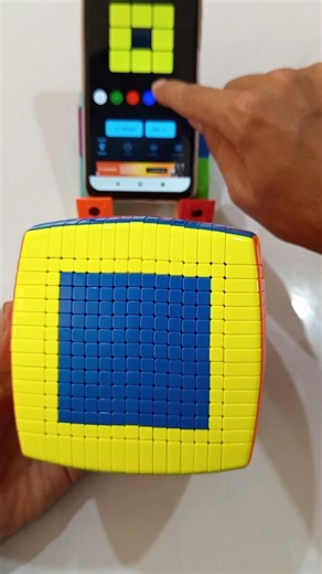 I solved the big Rubik's cube with the help of the small Rubik's cube. #rubikscube #cube #rubik #cub